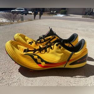 Saucony Men’s Ballista MD Spike size 11.5